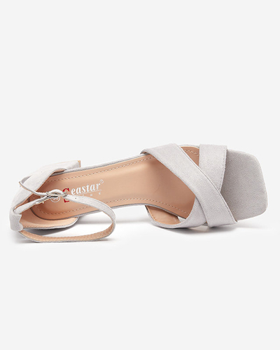 OUTLET Sandales grises pour femmes sur tige carrée basse Cefernia - Footwear