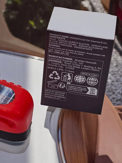 Nettoyant pour pare-brise pour voitures