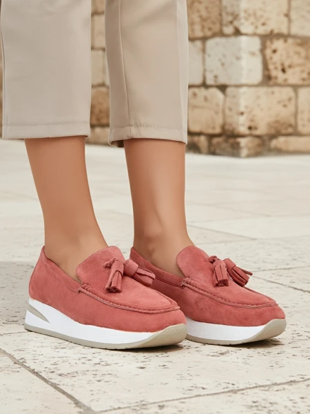 Mocassins pour femmes Ariadne roses compensés en cuir écologique décontracté