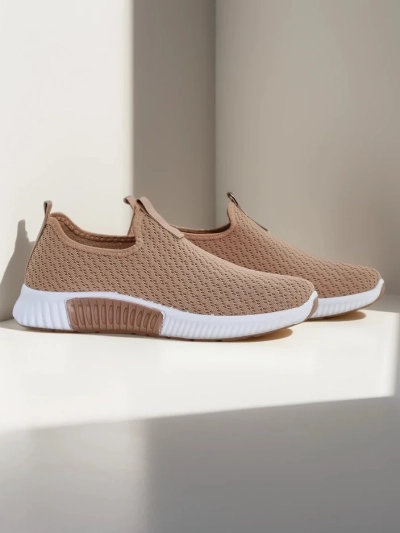 Slip-on pour femmes Selene marron clair, tissu, talon plat, confort