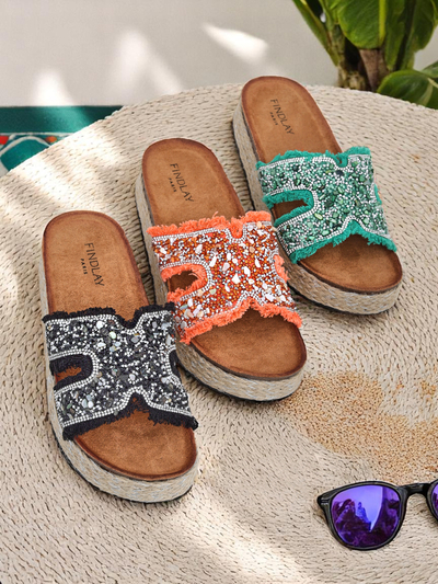 Royalfashion Chaussons pour femmes avec décorations Candy Candy