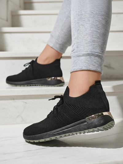 Baskets Noires à Talon Plat Mistrale pour Femmes
