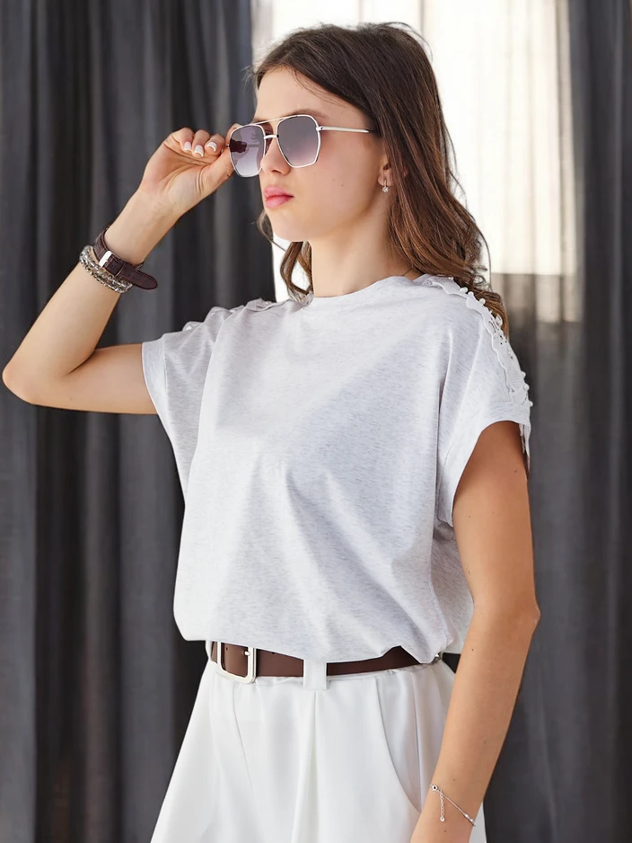 T-shirt en coton pour femme Royalfashion avec manches en dentelle