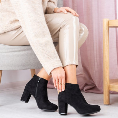 Bottines noires sur un montant supérieur Soleah - Footwear