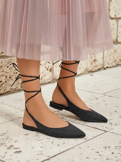 Sandales Damiane Nero - Ballerines noires à lacets en tissu, talon plat