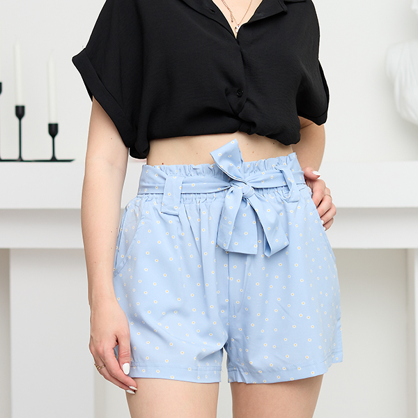 Short femme bleu tissu fleuri à motifs - Vêtement