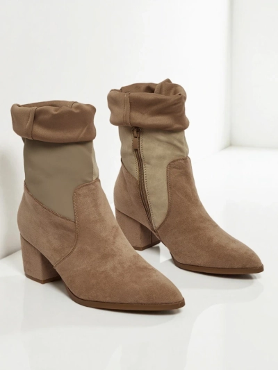 Bottines pour femmes avec une tige montante Moonly