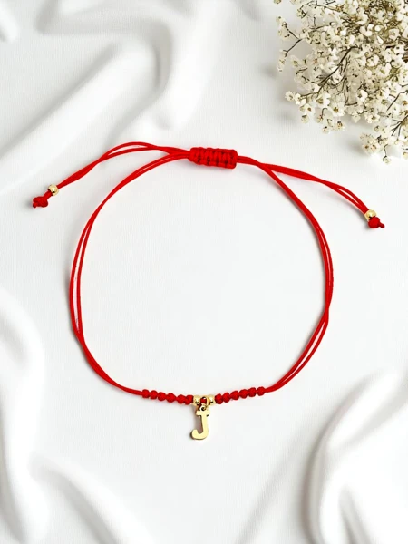 Bracelet pour femme avec la lettre J