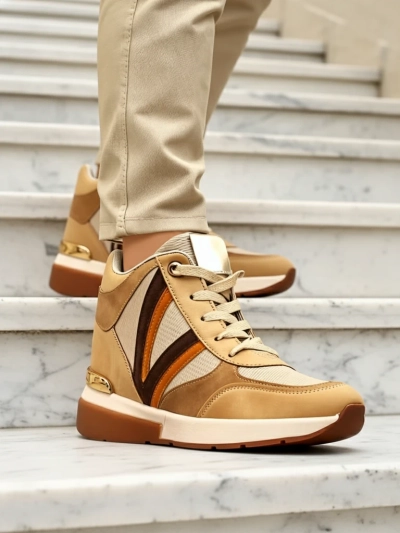 Sneakers Verona Marron En Cuir Écologique À Talons Hauts