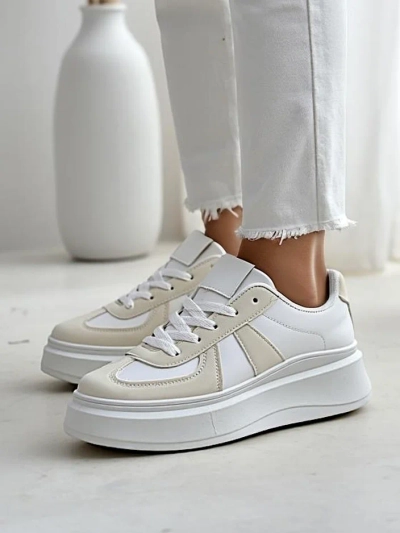 Baskets de sport pour femmes Royalfashion sur une plateforme Safirrat