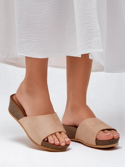 Sandales pour femmes Royalfashion sur une petiteplateforme Maderas