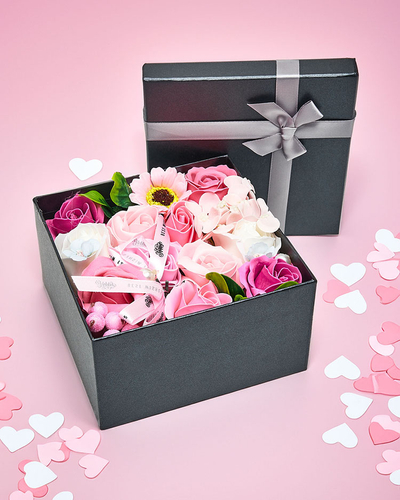 Royalfashion Flowerbox Fleurs dans une boîte