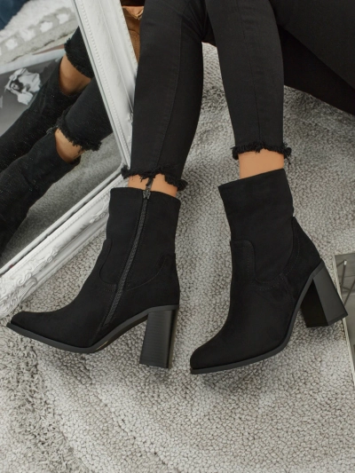 Bottines femme en éco-daim à talons épais Rune Fast