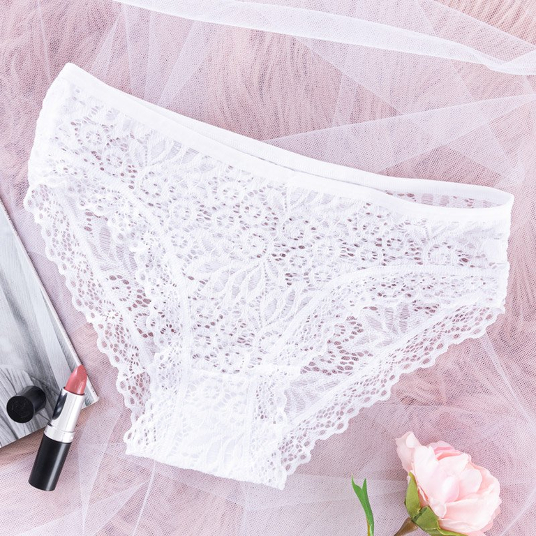 Culotte femme grande taille en dentelle blanche - Sous-vêtements