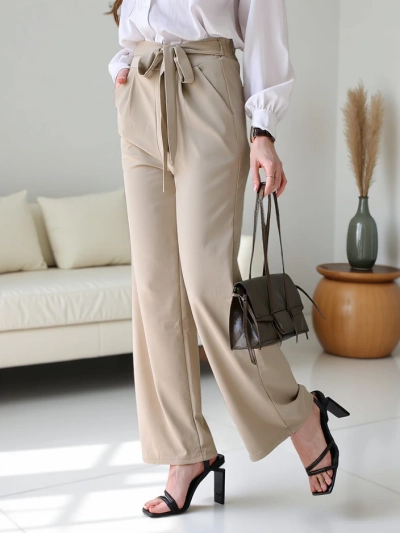 Pantalon large Royalfashion pour femmes avec une ceinture