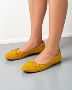 jaune
