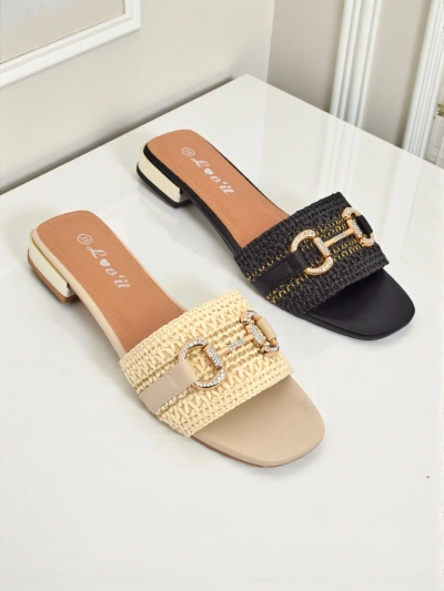 Royalfashion Sandales plates tressées pour femmes avec ornement Aeterna