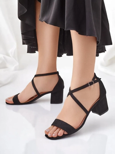 Sandales pour femmes en éco suède Royalfashion Romates