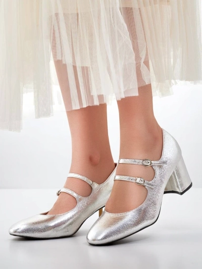 Chaussures à talon bloc en cuir verni pour femmes avec des brides Ovinna