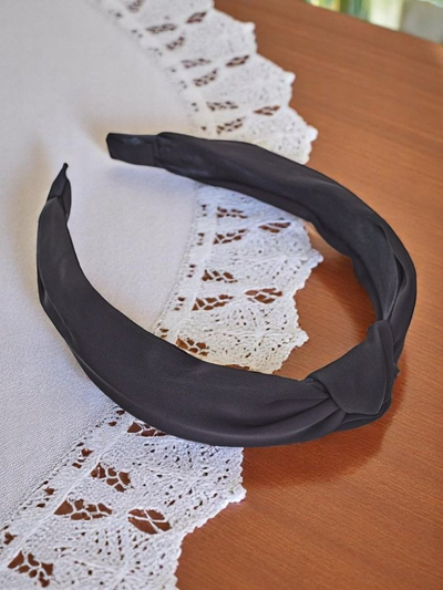 Royalfashion Satinia serre-tête en satin