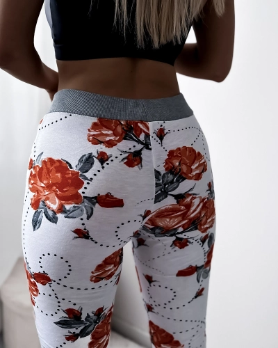 Short femme blanc 3/4 avec fleurs rouges GRANDE TAILLE - Vêtement