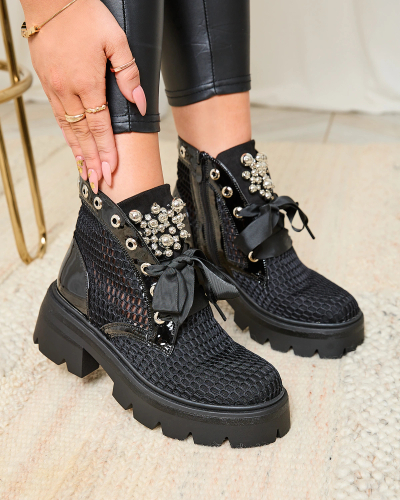 Royalfashion Bottes ajourées pour femme en noir Afaserr