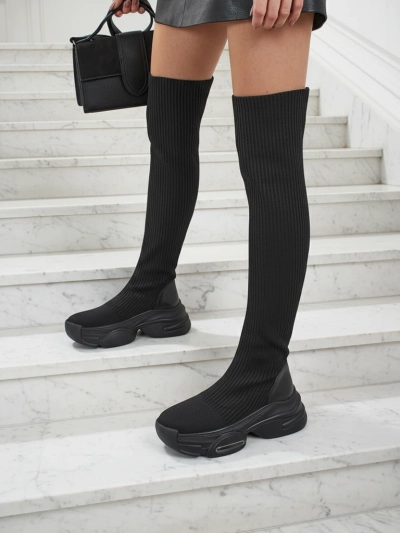 Longues bottes à enfiler pour femmes à semelle épaisse Ravmora