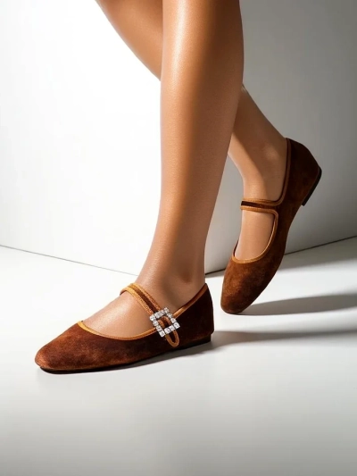 Royalfashion Ballerines pour femmes en velours avec une boucle et une sangle Enribes