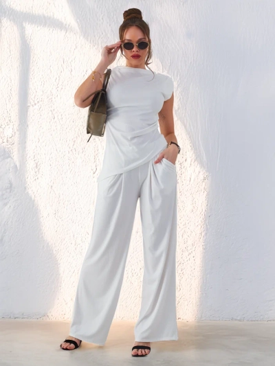 Ensemble côtelé Royalfashion pour femmes, avec un top asymétrique sans manches et un pantalon évasé