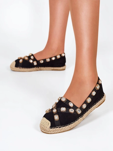 Espadrilles pour femmes noires avec cristaux Wamba - Chaussures