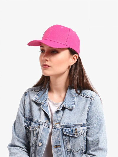 Casquette Royalfashion pour femmes avec visière