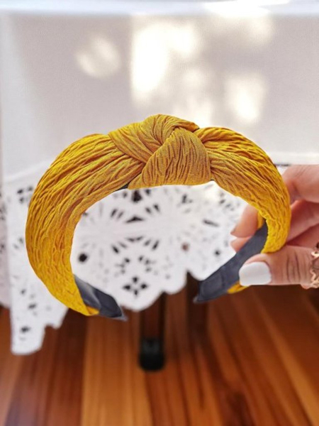 Royalfashion Serre-tête gaufré Karbelle