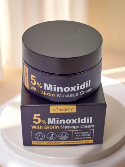 Crème de massage du cuir chevelu Kormesic avec biotine – stimule la croissance des cheveux