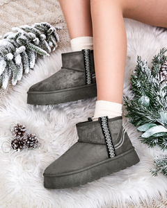 Royalfashion Bottes courtes pour femmes a'la bottes de neige avec ornement Erititta