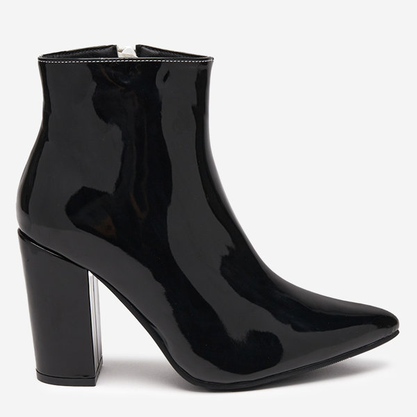 OUTLET Bottes sur poteau laquées noires et blanches Cruell - Footwear