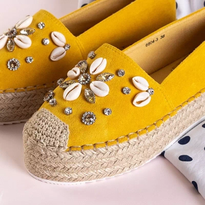 OUTLET Espadrilles jaunes pour femmes avec décoration Loranda - Chaussures