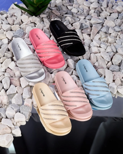 Babouches dorées pour femmes avec zircons cubiques Mytaris - Footwear
