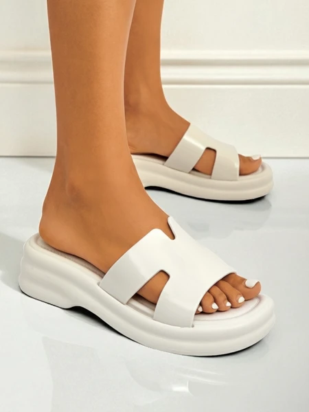 Royalfashion Sandales pour femmes à semelle épaisse Nova Gloss