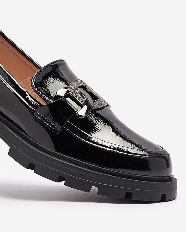 Mocassins laqués pour femmes en noir avec décoration Riferta- Footwear