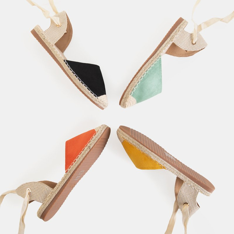 Espadrilles nouées pour femmes en vert Edola - Chaussures