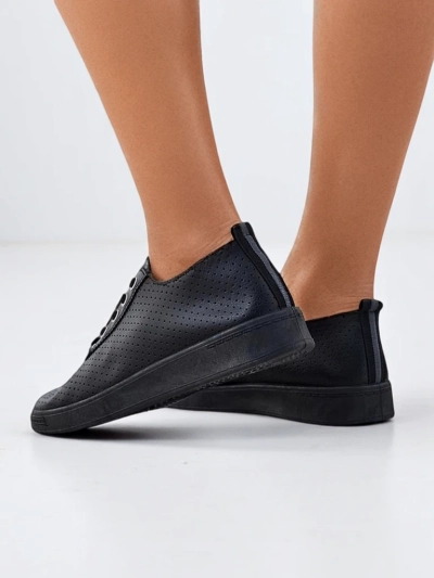Royalfashion Baskets de sport perforées pour femmes Kiarre