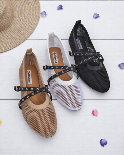 Ballerines Royalfashion Calista Bianca – chaussures pour femmes blanches en maille avec des brides noires