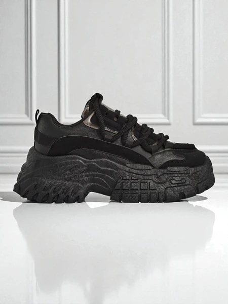 Aurelia Nero – Baskets Chunky pour Femmes en Cuir Écologique Noir 6,5 cm