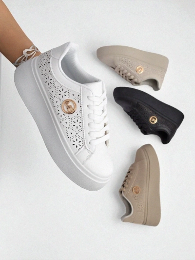 Sneakers Aelia Royalfashion pour femmes sur plateforme, ajourées, blanches, écru