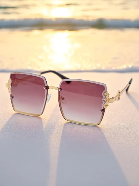 Royalfashion Lunettes de soleil Vadrat Lux