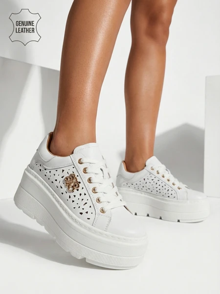 Baskets de sport ajourées en cuir naturel pour femmes Atelle