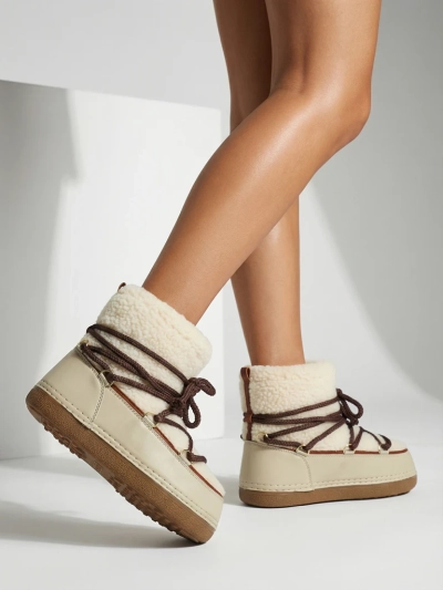 Bottes de neige pour femmes avec peau de mouton Uvella