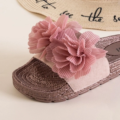 OUTLET Chaussons roses pour femmes à fleurs Pamelina - Footwear