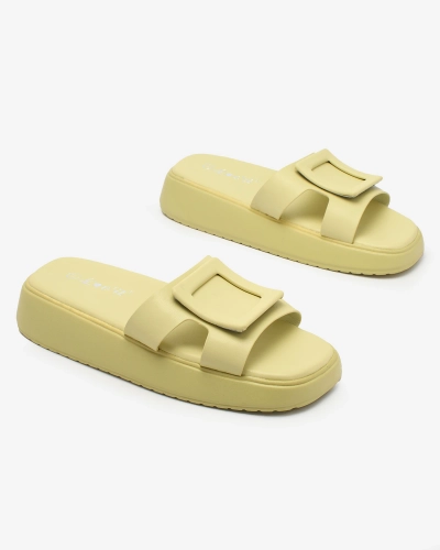 Royalfashion Tongs femme vert clair avec boucle Ocurary