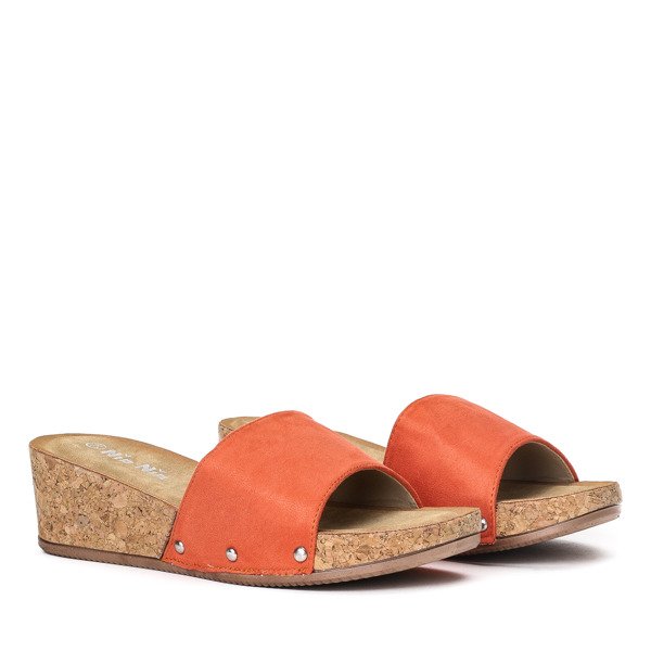 Tongs orange sur une semelle compensée Gala - Chaussures